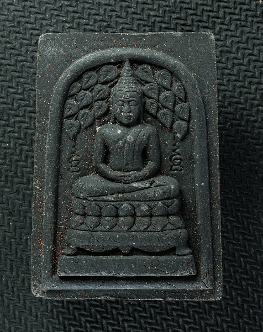 17Sep24 (3)ap.jpg - พระสมเด็จปรกโพธิ์ รุ่นอรัญปิยวงศ์ 100 หลวงปู่คร่ำ ยโสธโร(พระมงคลศีลาจารย์) วัดวังหว้า อ.แกลง จ.ระยอง ปี2540 เนื้อผงพุทธคุณ ผงว่าน ผงใบลาน พระเก่าสวย พ [..] | https://kamulet.in.th